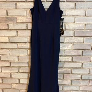 Lulu’s - Melora Sleeveless Maxi Dress. Size medium